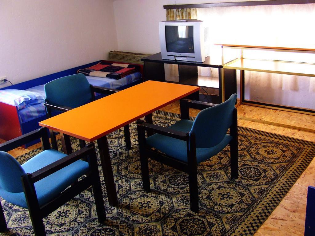 Hostel Domestika Bitola Kamer foto